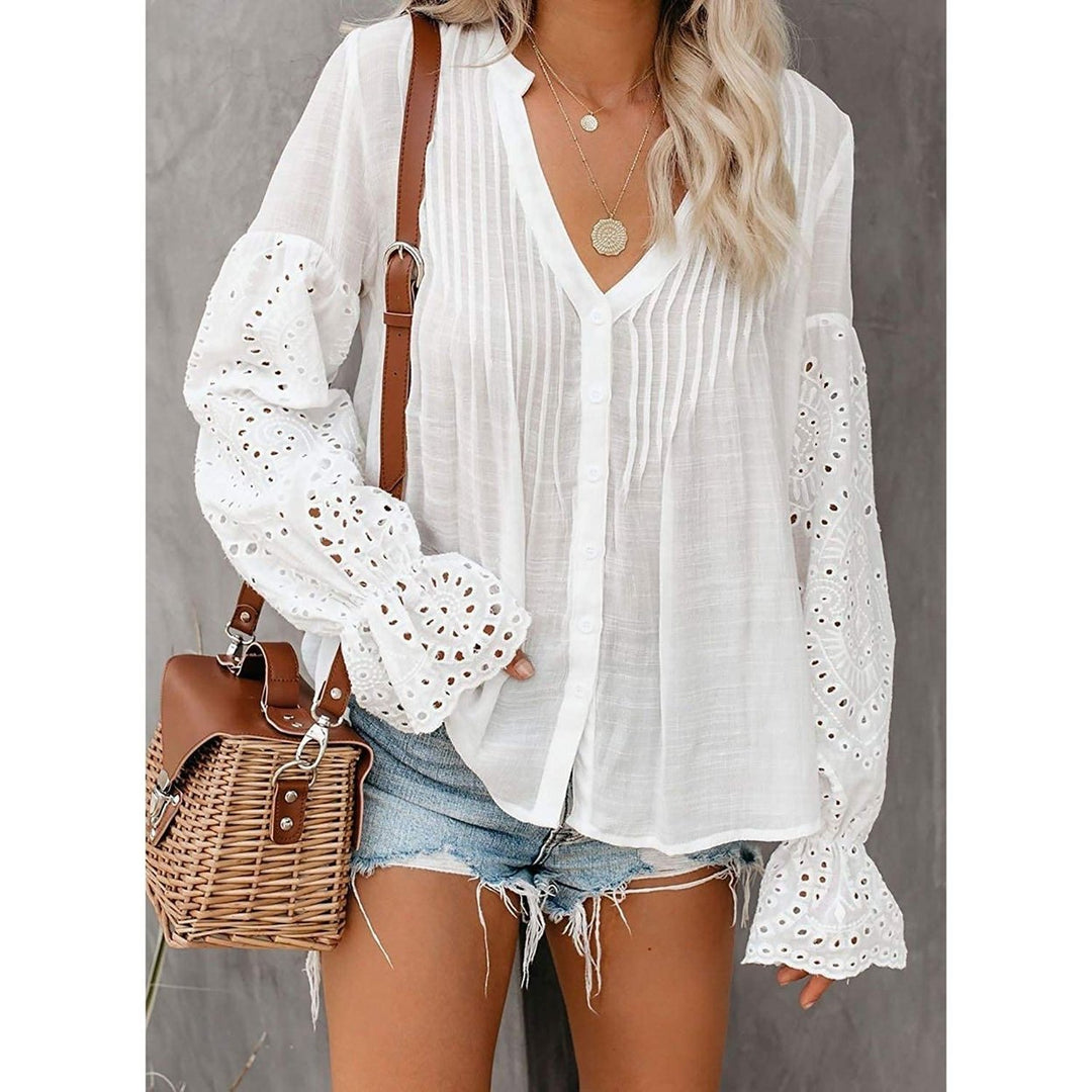 Womens Lace Crochet V-Neck Top Image 12