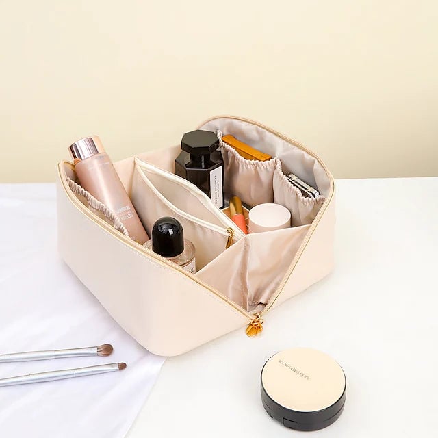 Womens Large Capacity Portable Cosmetic Bag Image 8