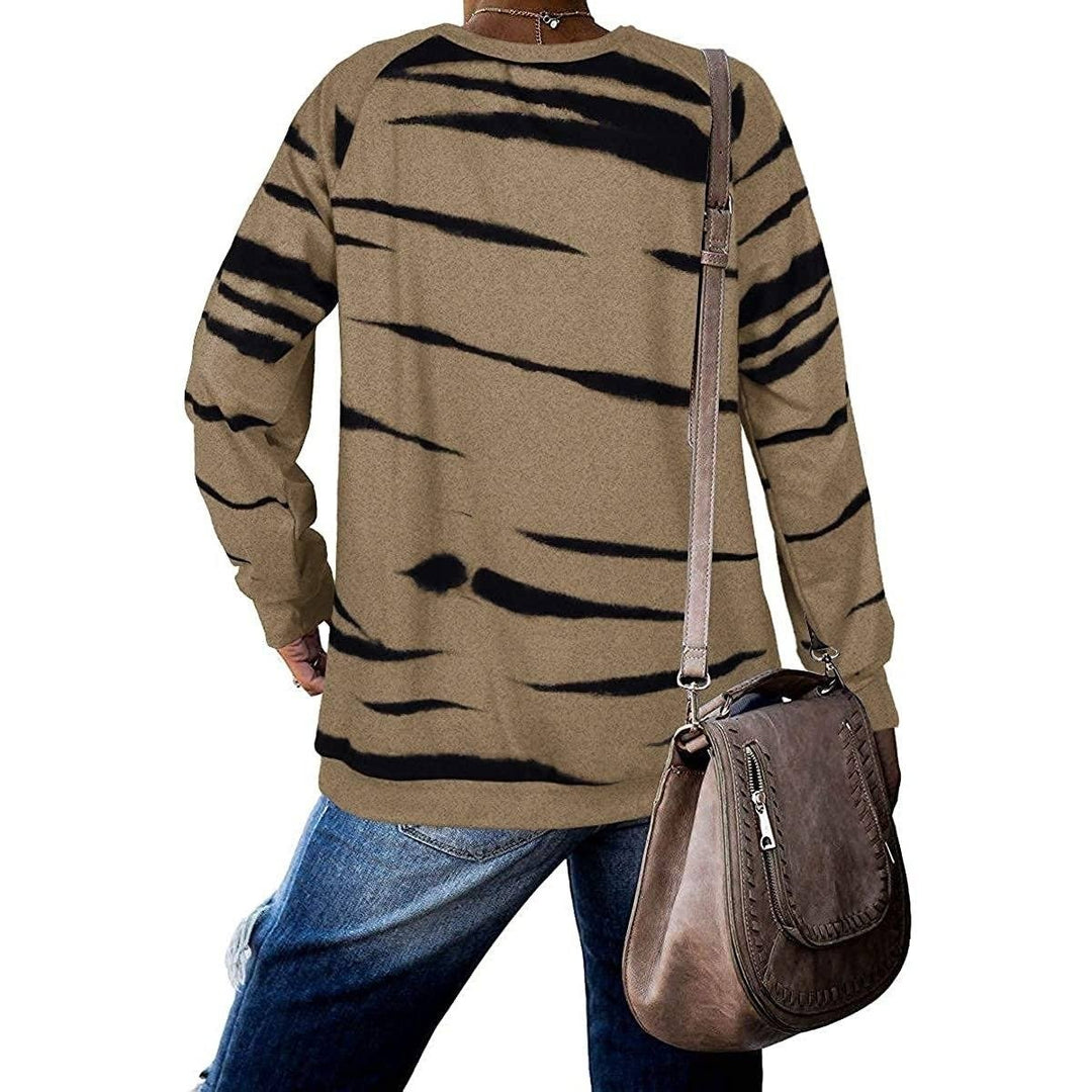 Womens Crewneck Long Sleeve Sweatshirts Striped Casual Tops Printed Loose Pullover Shirts Image 4