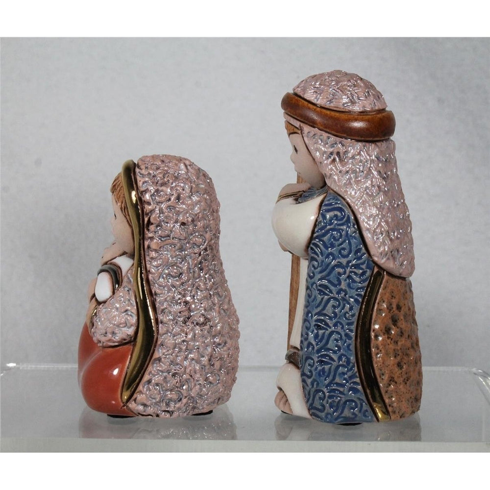 DeRosa Rinconada Nativity Figurines - Joseph and Mary - 3002 - In Box Image 2