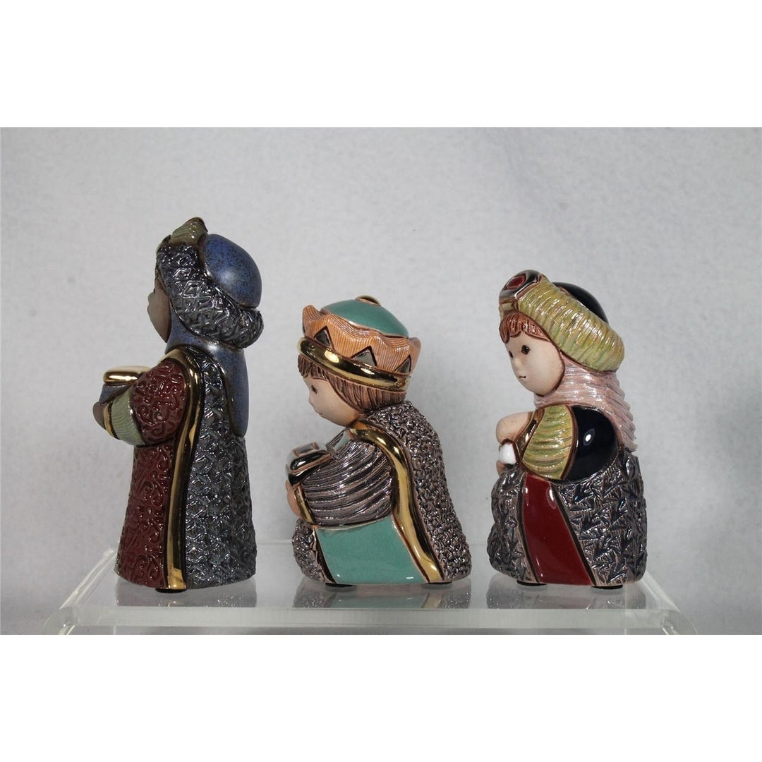 DeRosa Rinconada Nativity Figurines - Three Wise Men - 3007 - In Box Image 2