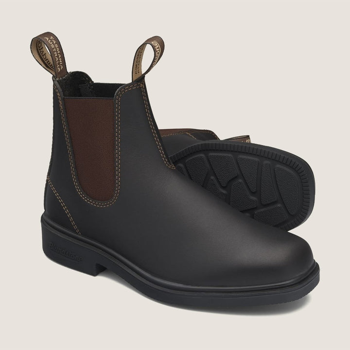 Blundstone Unisex Dress Chelsea Boot Stout Brown - 062 STOUT BROWN Image 2