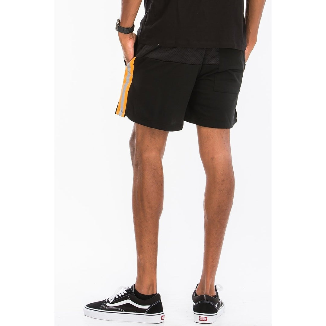 Quarter Mesh Shorts Image 4