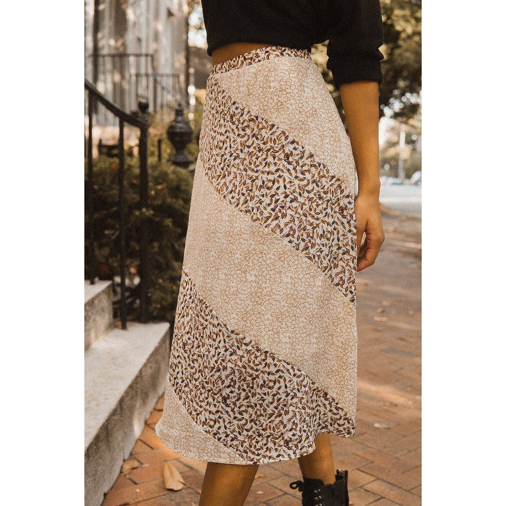 A Floral-print Woven Midi Skirt Image 2