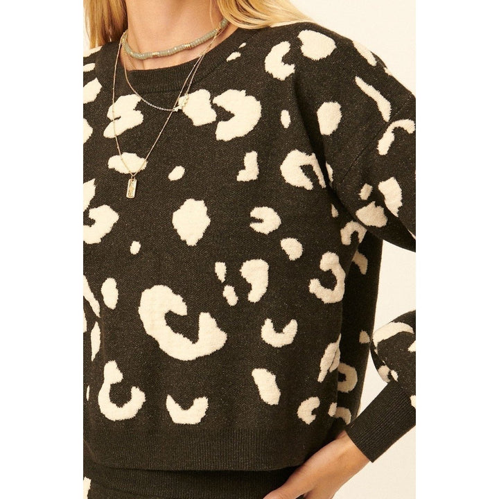 A Leopard Print Pullover Sweater Image 3