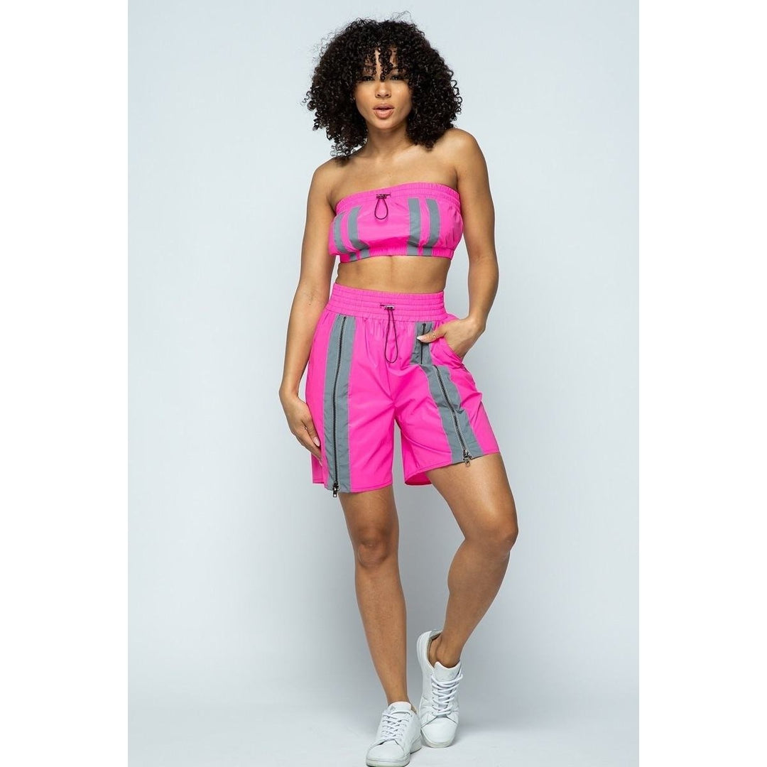 Cropped Mini Tube Top/lined Thigh Length Shorts Set Image 2