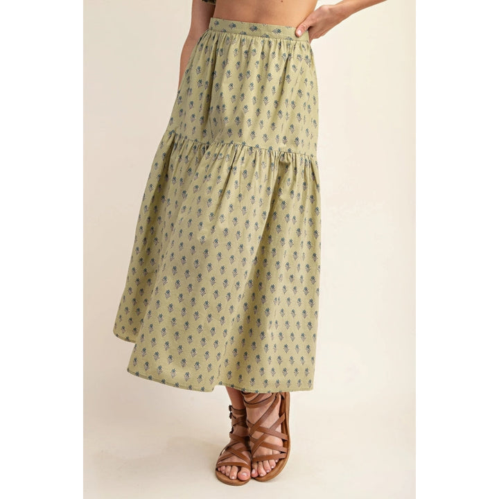 Printed tired midi skirt Image 3