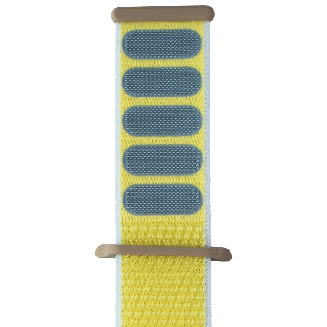 Apple Watch Sport Loop Band (40mm) - Camel - Regular Image 3