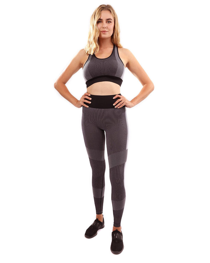 Arleta Seamless Leggings and Sports Bra Set - Black Image 4