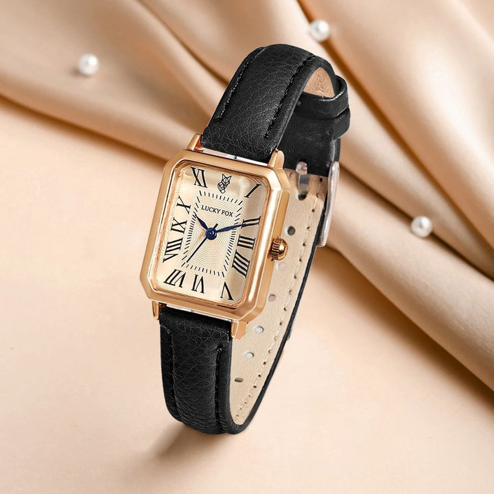 Retro Square Digital Dial Watch  Leather Strap Quartz Wristwatch for Women Image 4