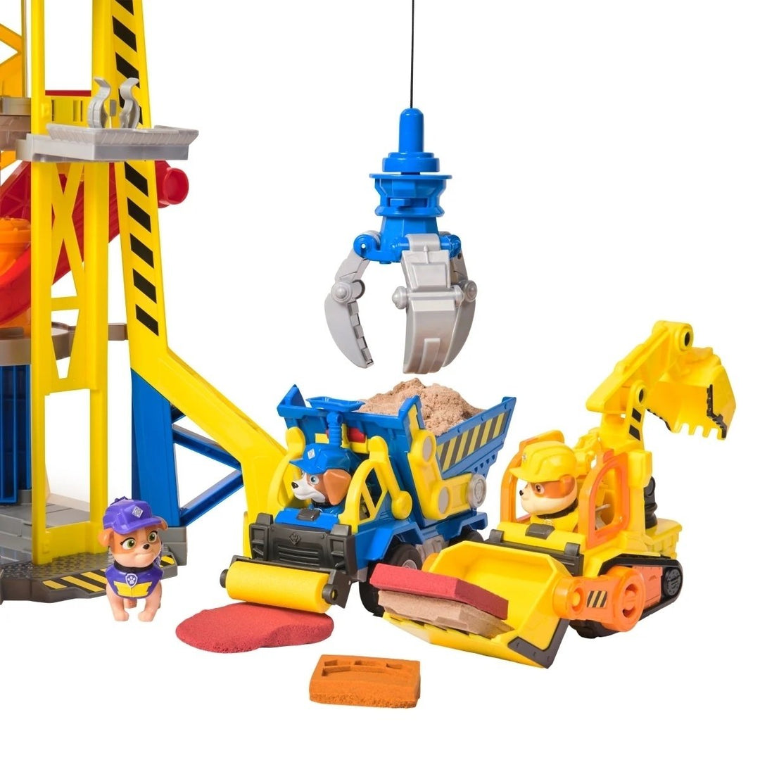 PAW Patrol Rubble and Crew Barkyard Crane Tower Playset Image 3