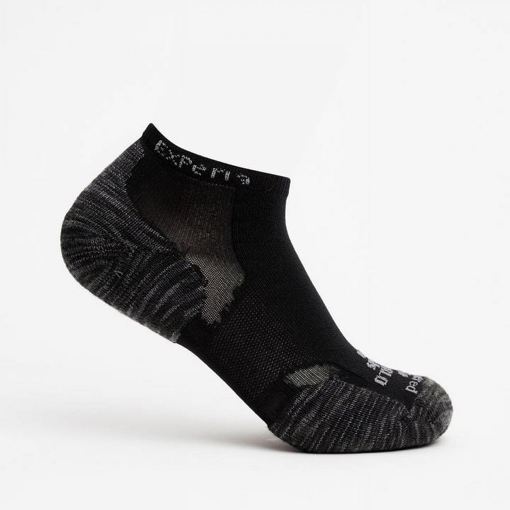 Thorlo Unisex Experia TECHFIT Light Cushion Low-Cut Socks Black Tiger - XCCU-486 BLACK TIGER Image 2