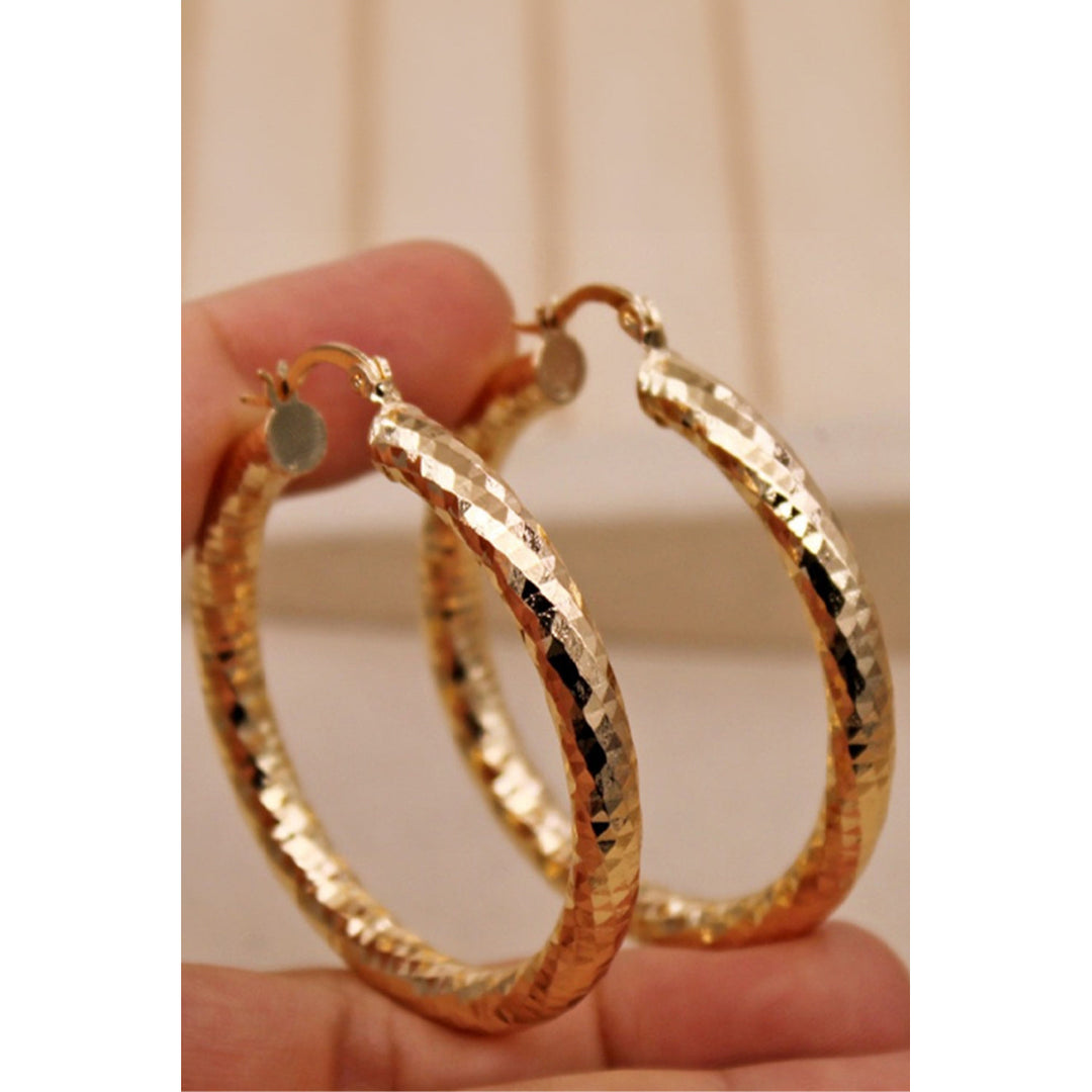 Diamond Cut Hoop Earrings Image 3