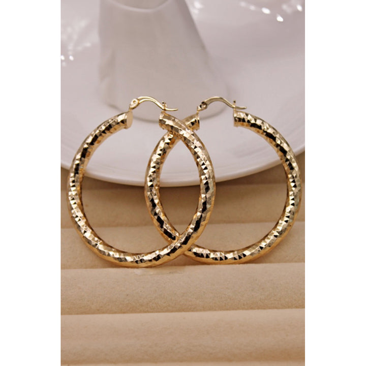 Diamond Cut Hoop Earrings Image 4