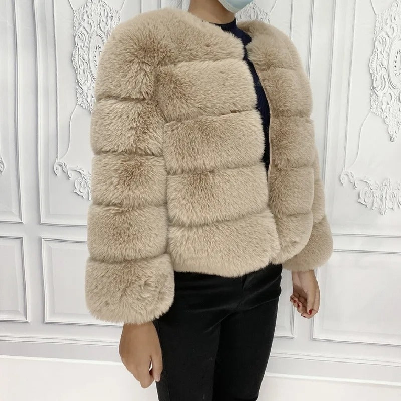 High-Quality Womens Faux Fox faux Coat - Autumn/Winter Fluffy Jacket Image 4