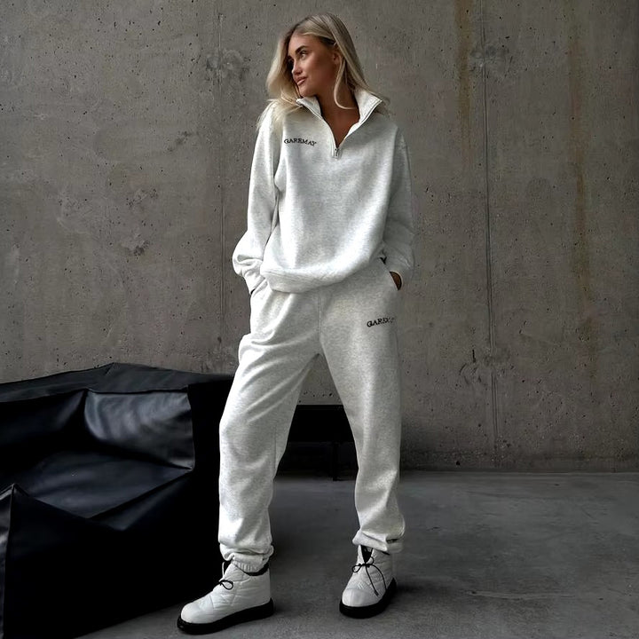 Womens Oversized Cotton Tracksuit - White Two-Piece Zipper Sports Set Image 3