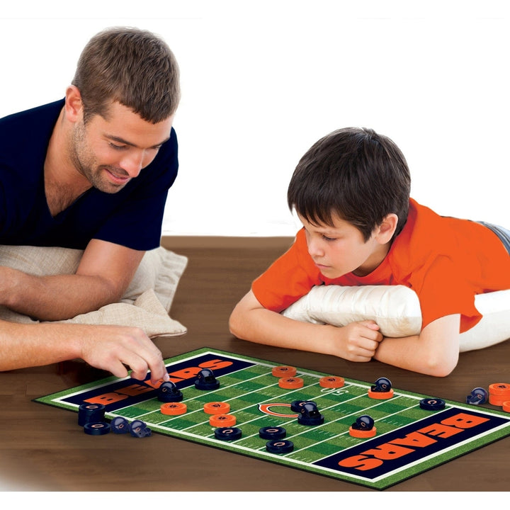 Chicago Bears Checkers Board Game NFL 24 Piece Set 13x21 inches Officially Licensed Image 4