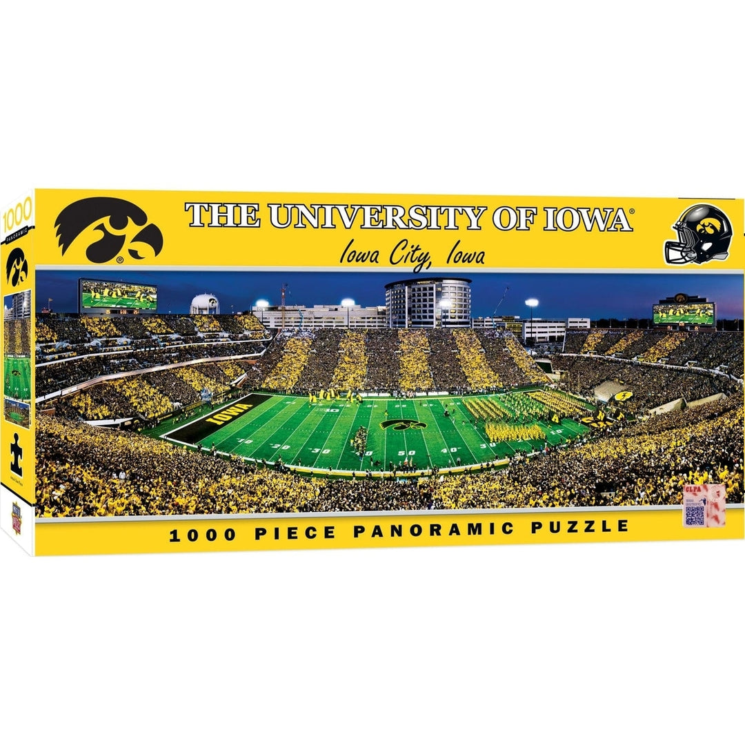 Iowa Hawkeyes - 1000 Piece Panoramic Jigsaw Puzzle Image 1