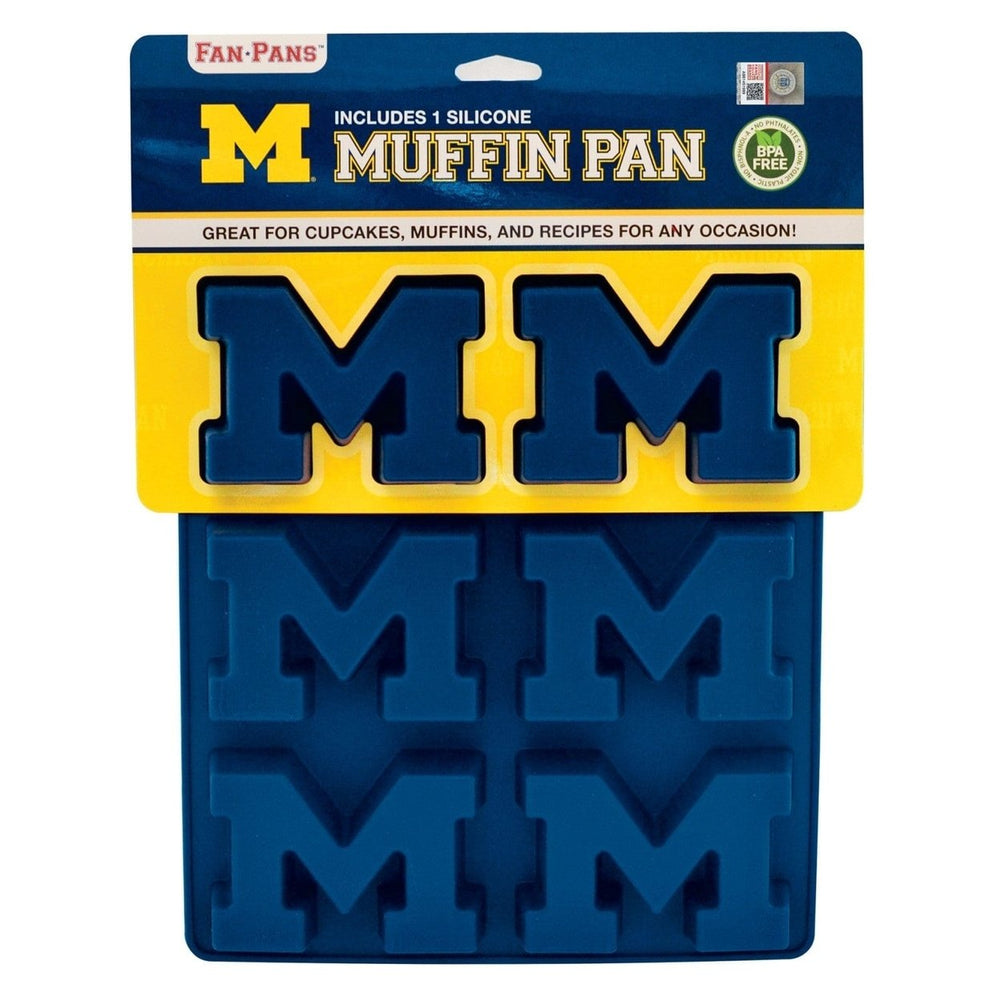 Michigan Wolverines Muffin Pan Image 2