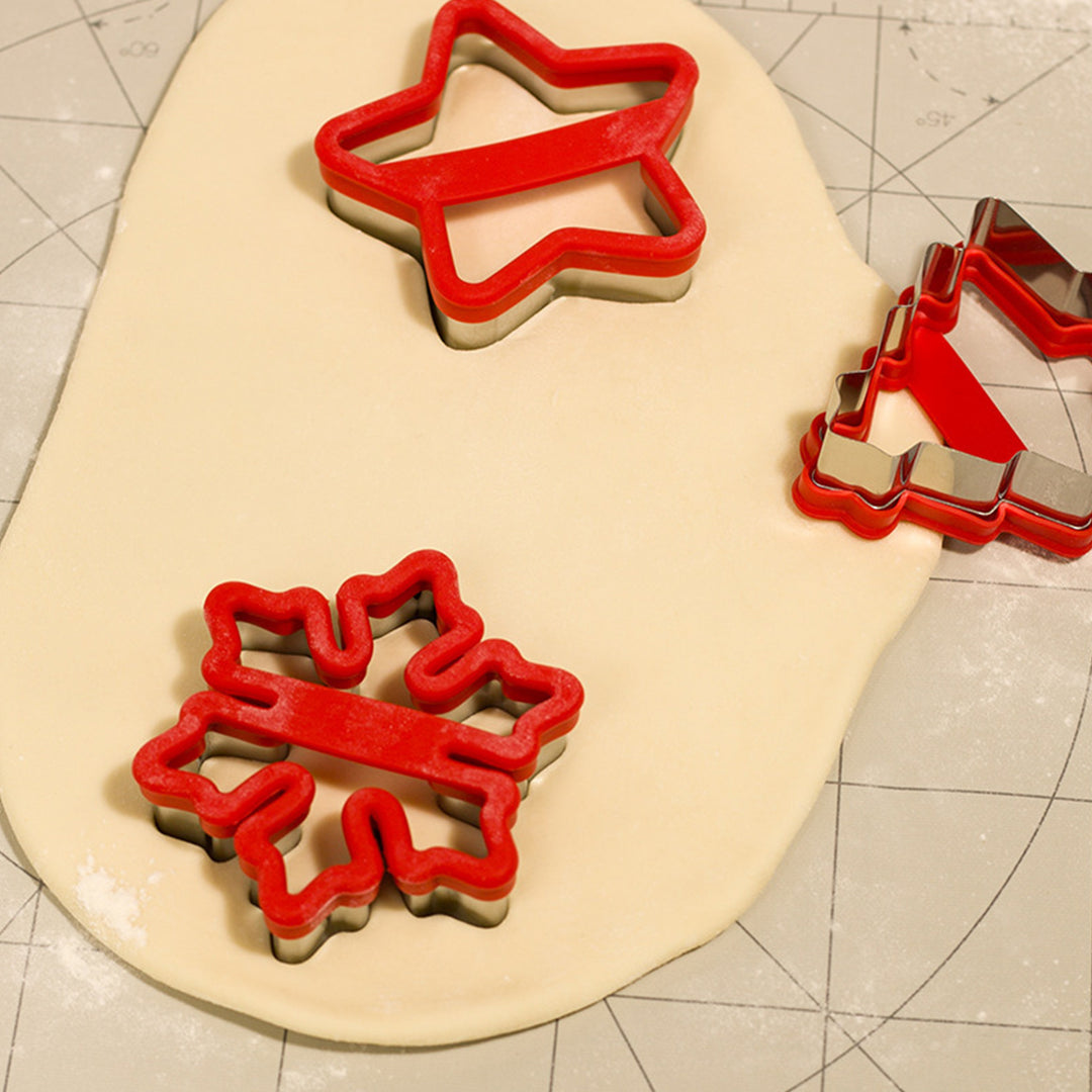 1/4Pcs Christmas Cookie Cutter Set Stainless Steel Snowflake Star Sock Tree Shapes Kitchen Baking Tools for Biscuit Image 9