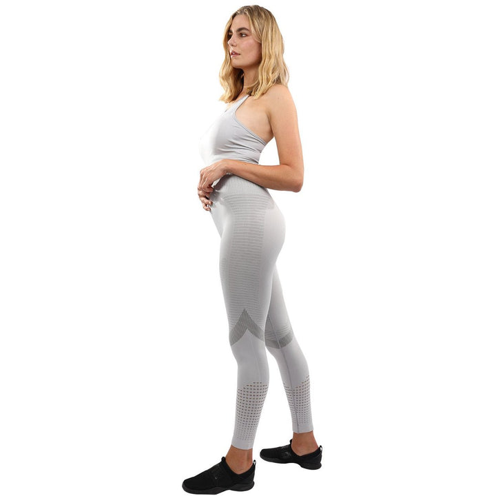 Helia Seamless Leggings and Sports Bra Set - Grey Image 2