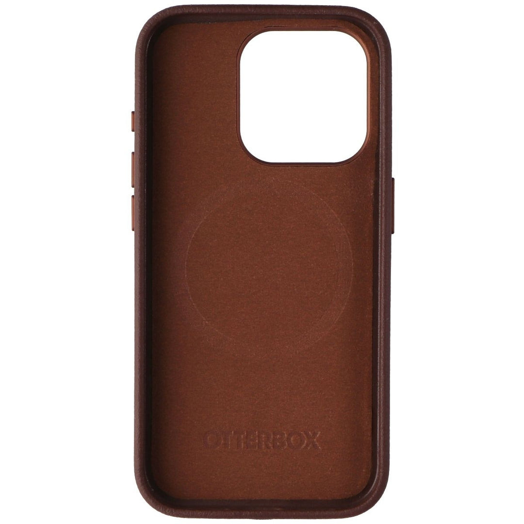 OtterBox Symmetry Cactus Leather Case for MagSafe for iPhone 15 Pro - Brown Image 3