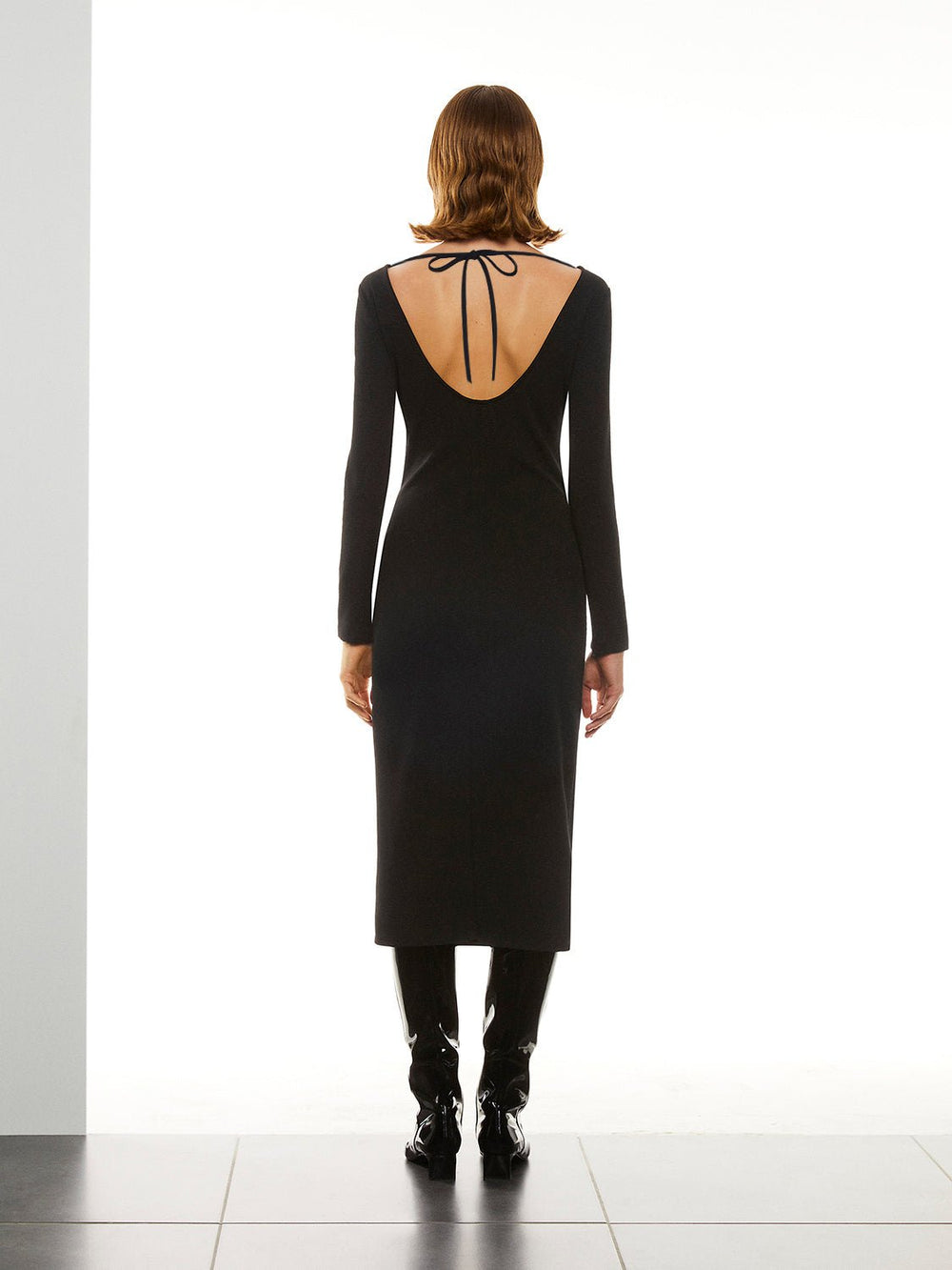 Horseshoe Cut Out Midi Dress Image 2