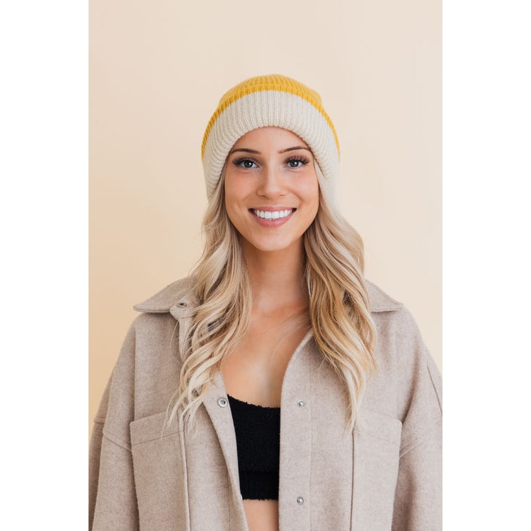 Essential Harmony Two-Tone Knit Beanie Image 11