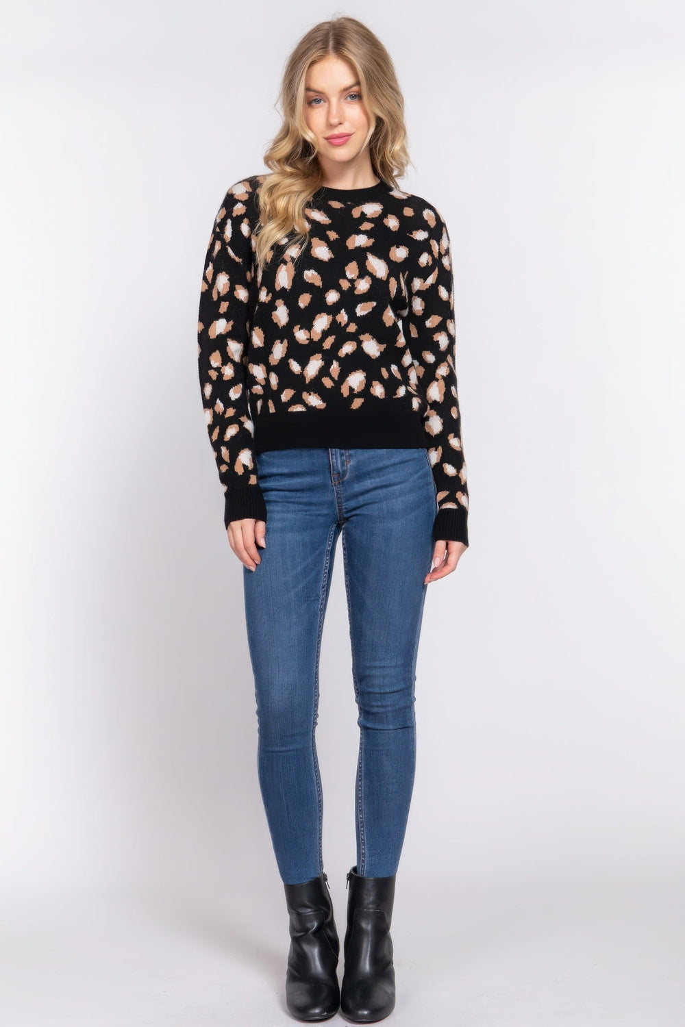 Long Slv Animal Jacquard Sweater Image 2