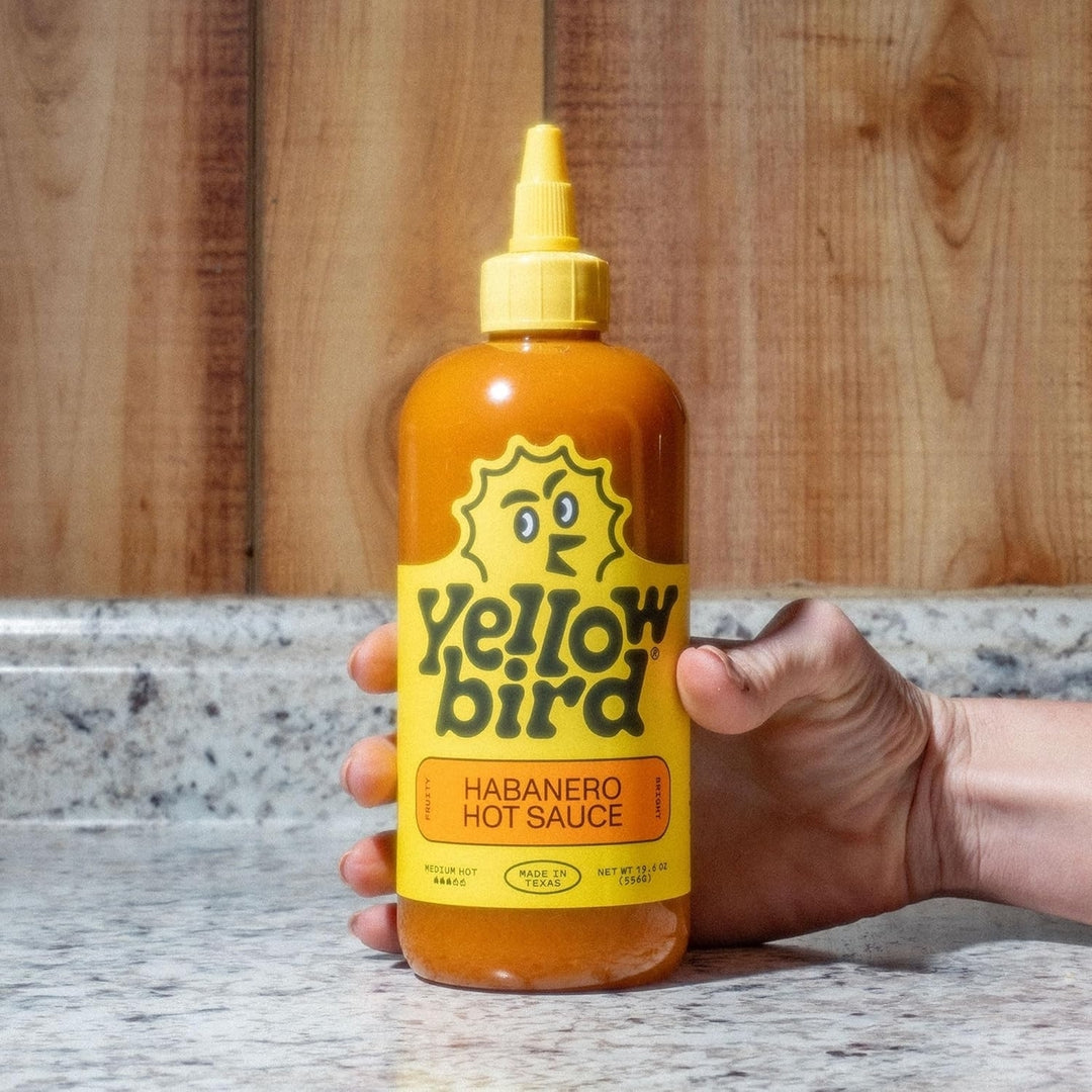 Yellowbird Habanero Hot Sauce 19.6 Ounce Image 4