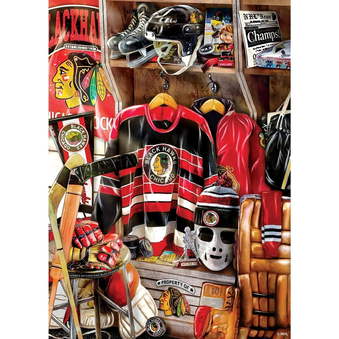 Chicago Blackhawks Locker Room 500 Piece Jigsaw Puzzle Recycled Material Image 2