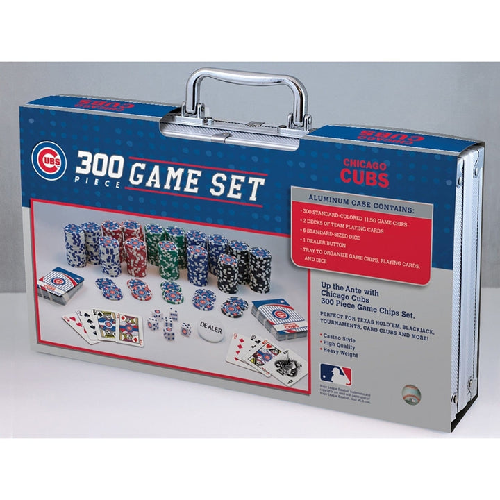 Chicago Cubs Poker Set 300 Piece Casino Style Poker Chips Aluminum Case Image 4