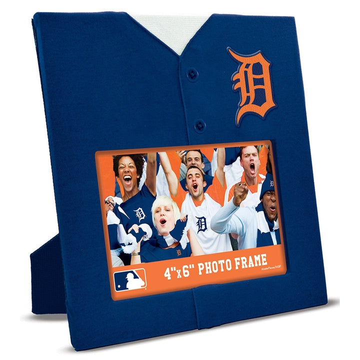 Detroit Tigers Uniform Frame for 4x6 Photos with Easel and Wall Hanger Image 1