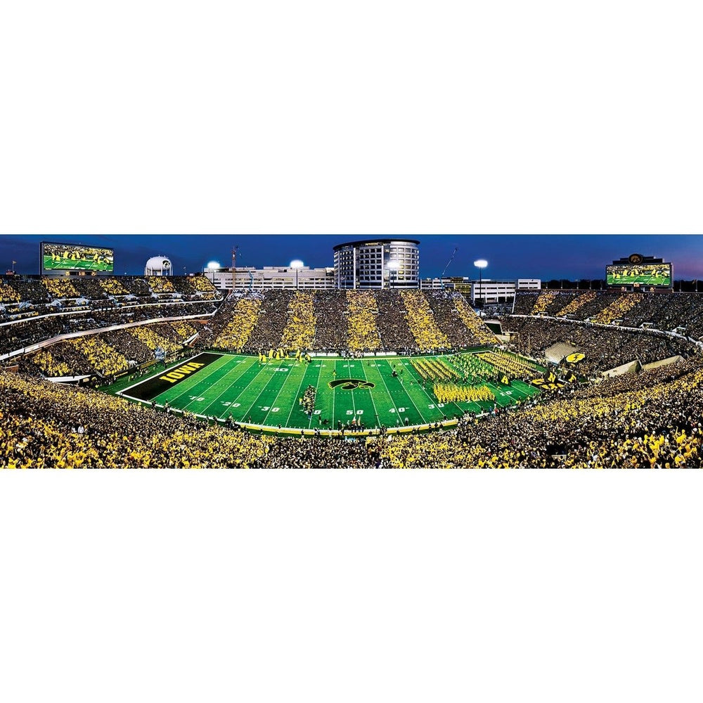 Iowa Hawkeyes - 1000 Piece Panoramic Jigsaw Puzzle Image 2