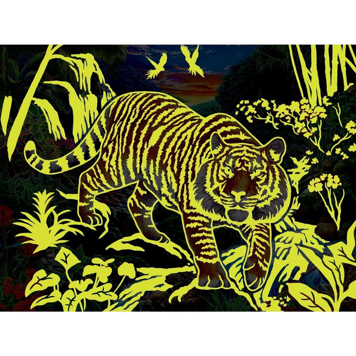 MasterPieces Glow in the Dark 300 Piece EZ Grip Jigsaw Puzzle Jungle Scene Image 4