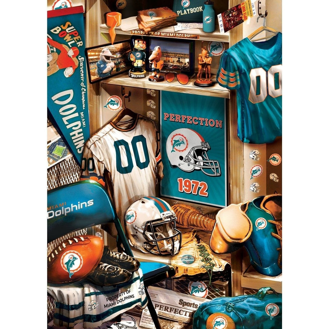 Miami Dolphins - Locker Room 500 Piece Jigsaw Puzzle Image 2