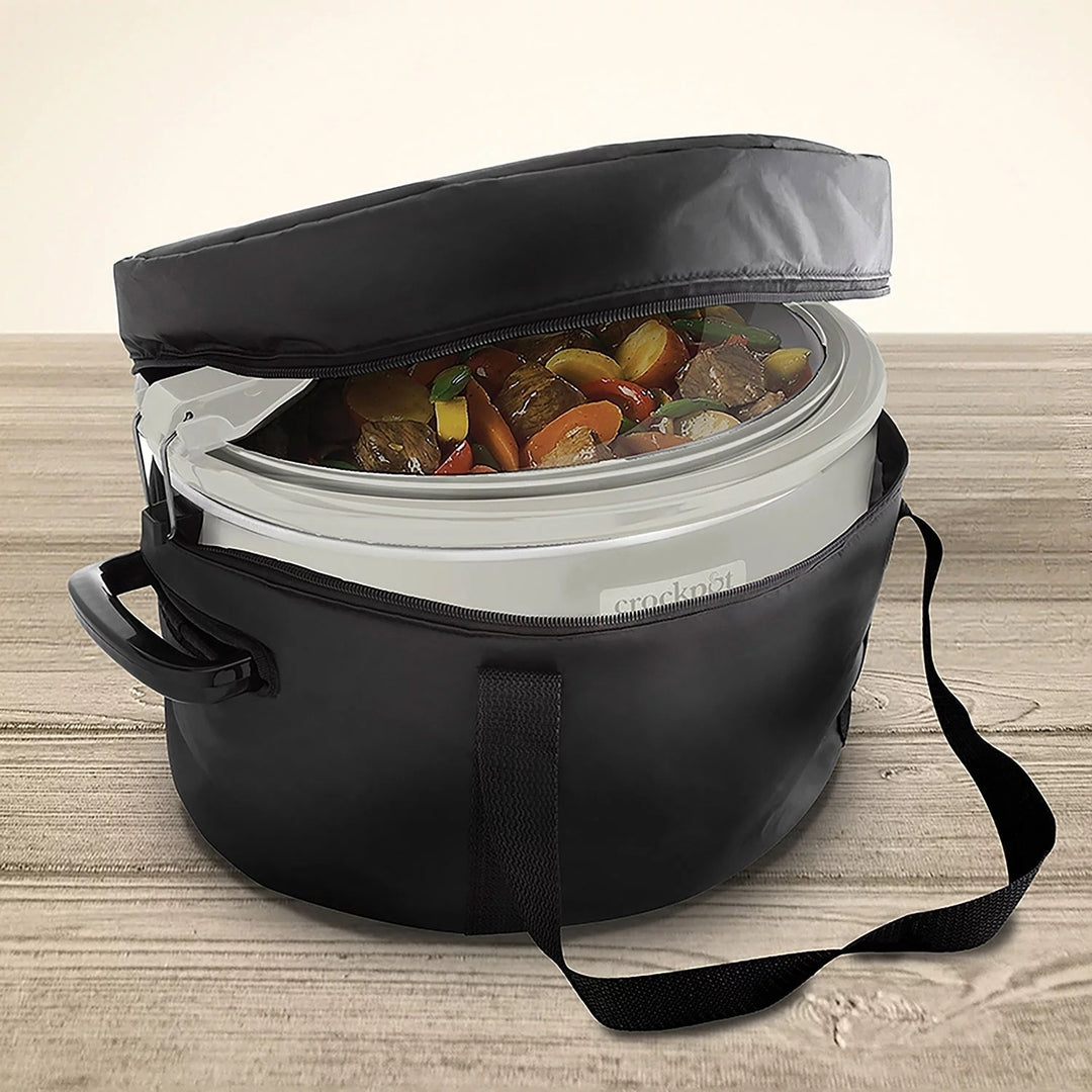 Crock-Pot 7-Quart Cook and Carry Programmable Slow Cooker with Carry Bag Image 4