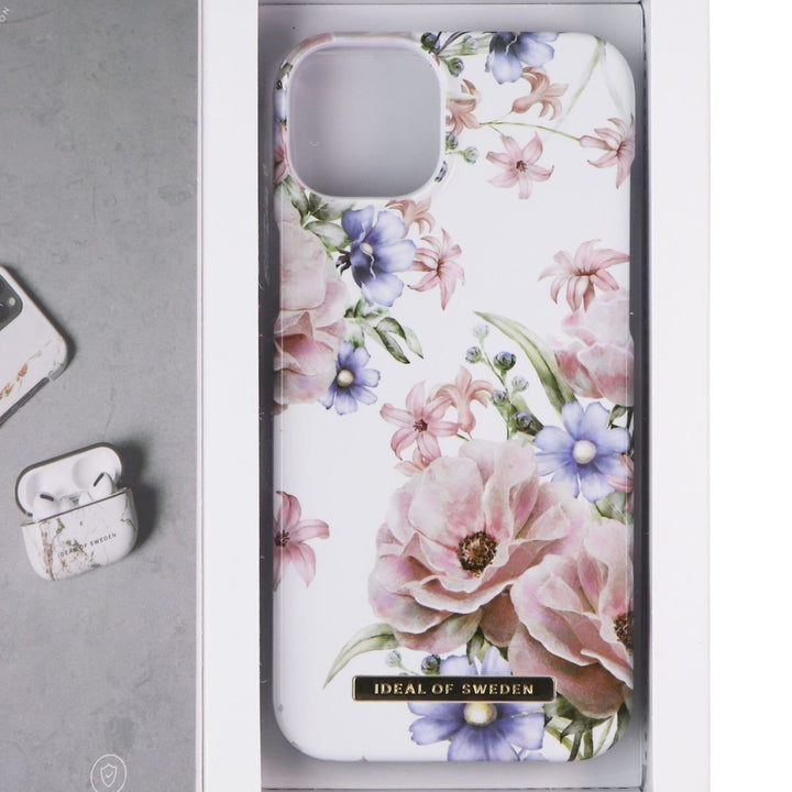 Ideal of Sweden Case for MagSafe for Apple iPhone 14 Plus - Floral Romance Image 3