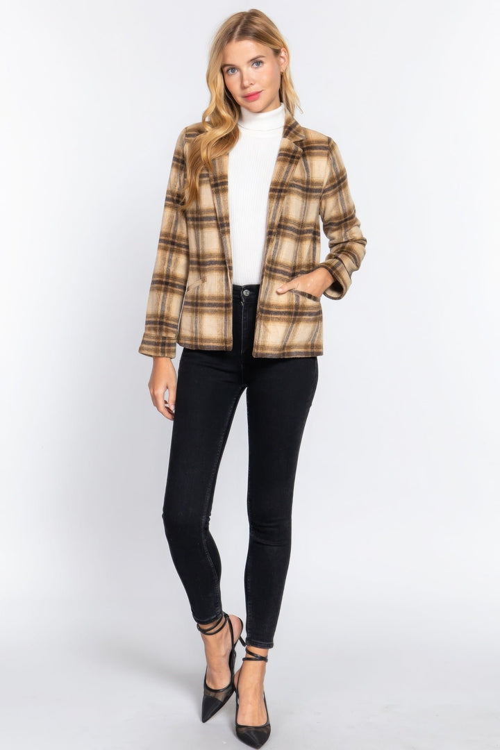 Notched Collar Plaid Jacket Image 2