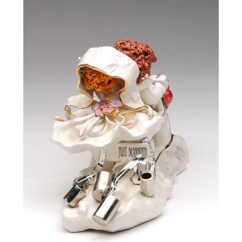 Ceramic Jewish Bride and Groom Sleigh: "Just Married" Gift for Couple Image 3