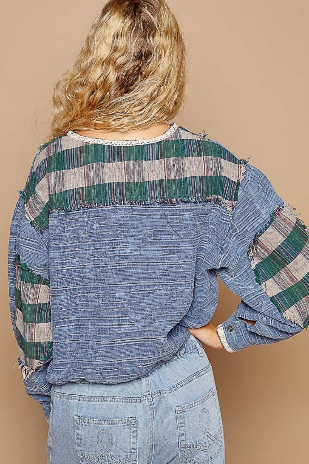 Round Neck Long Sleeve Plaid Shirt Image 2