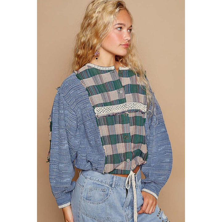 Round Neck Long Sleeve Plaid Shirt Image 3