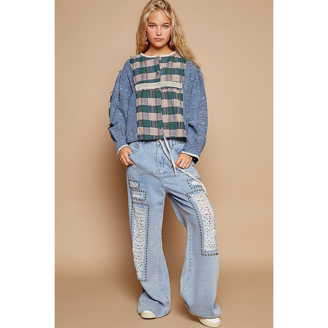 Round Neck Long Sleeve Plaid Shirt Image 4