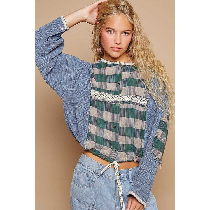 Round Neck Long Sleeve Plaid Shirt Image 4