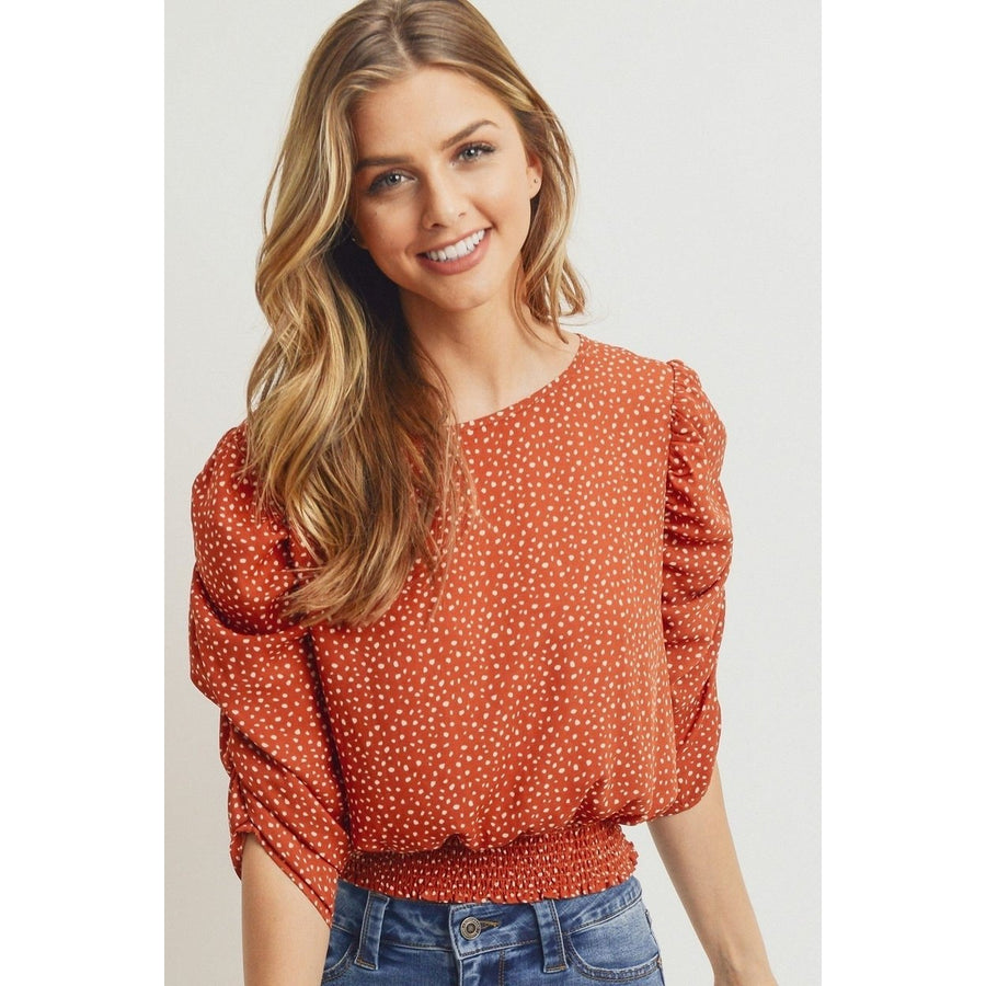 Smocked Band Top With Shirring Puff Sleeve Image 1