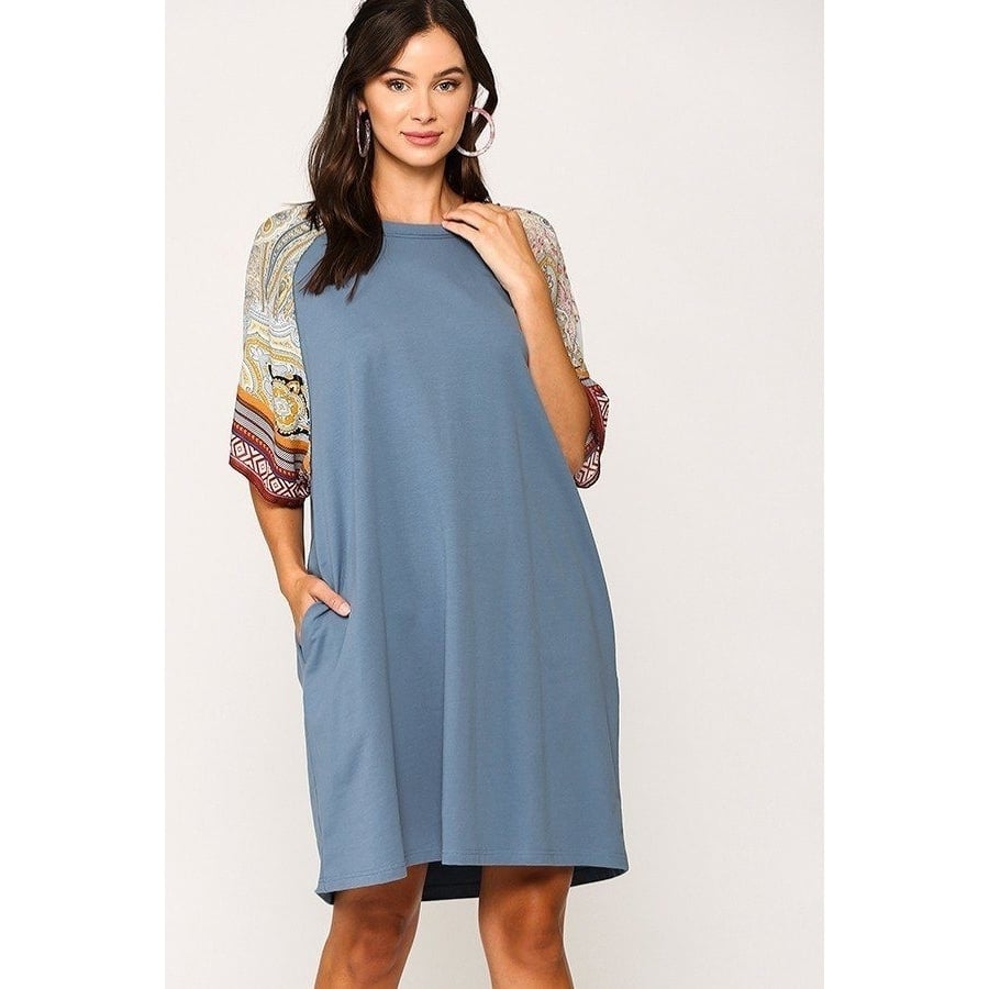 Solid Side Pocket Shift Dress Image 1