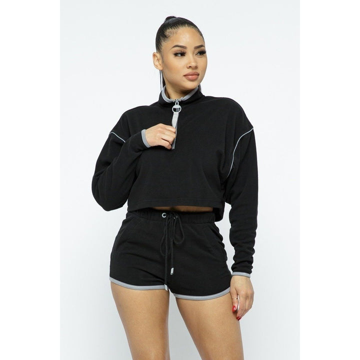 Sporty Crop Top Sporty High-waist Shorts Set Image 1