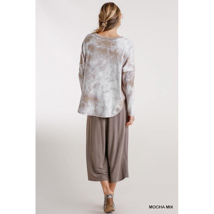 Tie Dye Round Neck Ribbed Button Front Top With Round Hem Image 2