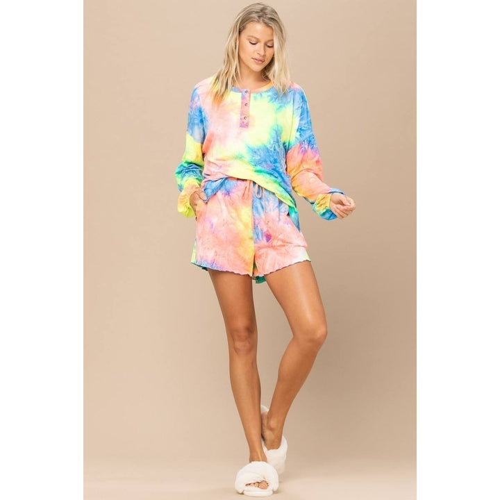 Tie-dye Printed Knit Top And Shorts Set Image 2