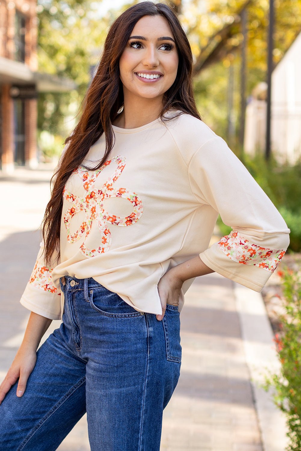 Flower Exposed Seam Wide Sleeve Top Image 3